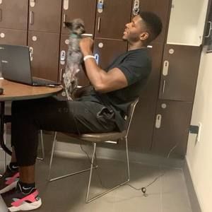 Meet your Posher, Javier